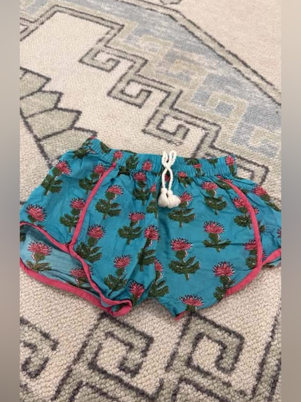 Pink Chicken kids shorts size 7